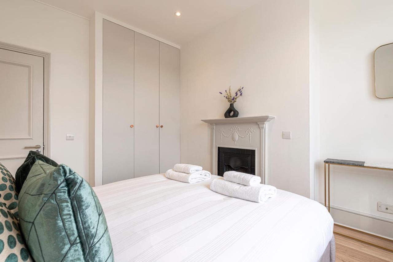 Stylish 1 Bed Flats In Soho, Next To Piccadilly Circus And Trafalgar Square London Exterior photo