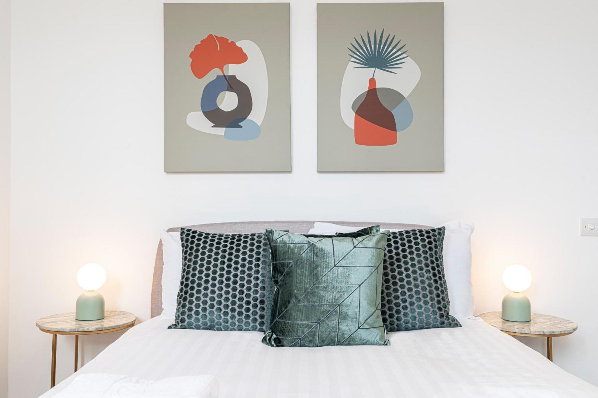 Stylish 1 Bed Flats In Soho, Next To Piccadilly Circus And Trafalgar Square London Exterior photo